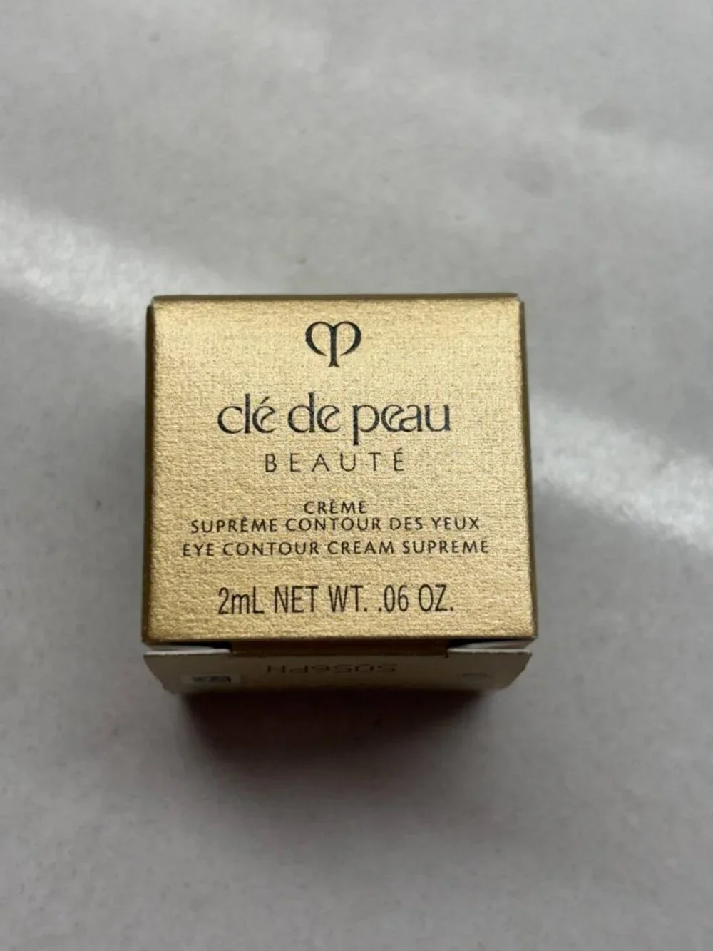 New Cle de Peau Eye Contour Creme 2 ml